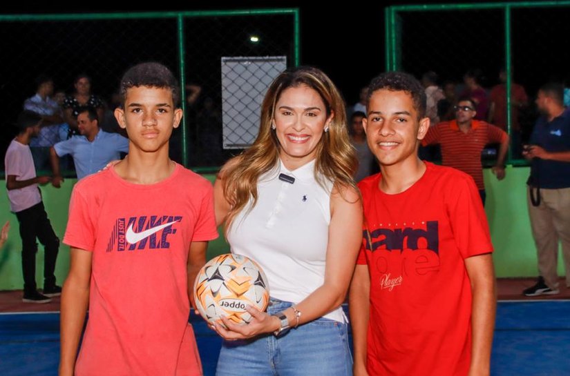 São José da Laje: Programa Municipal Mais Esporte Mais Vida entrega quadra poliesportiva à comunidade