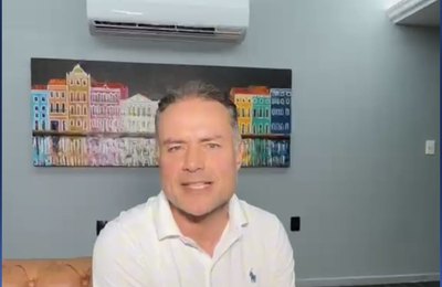 Renan Filho manda recado a Alfredo Gaspar sobre rejeição a Flávio Bolsonaro