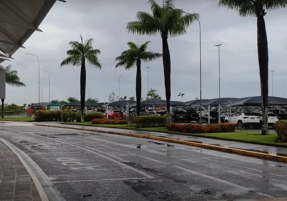 Idoso é localizado pela PRF andando perdido próximo do aeroporto de Maceió