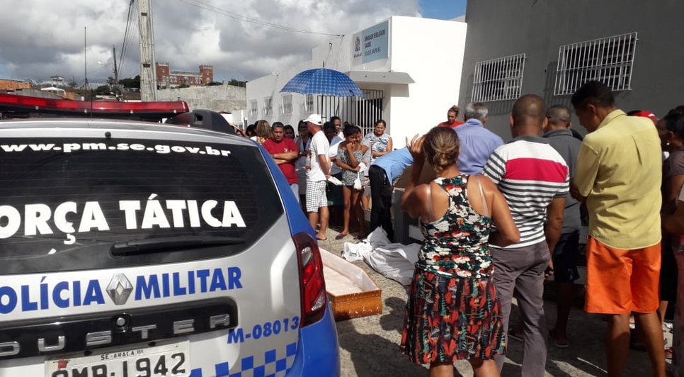 morte em frente a unidade de saúde