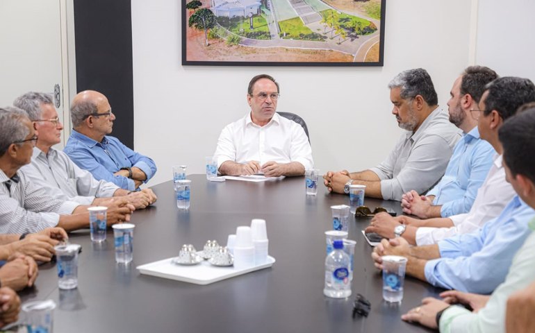 Prefeito Luciano garante renovação de lei que cede imóvel a escola profissionalizante do Senac