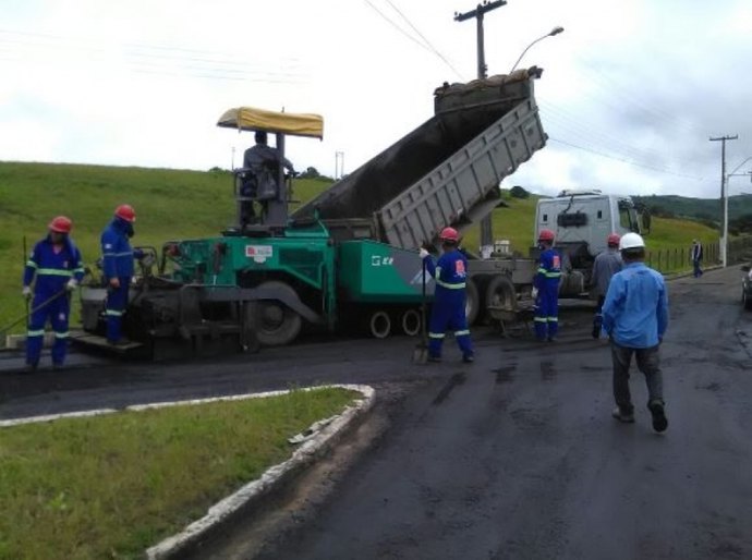 Governo de Alagoas inicia serviços de recuperação asfáltica em Belém