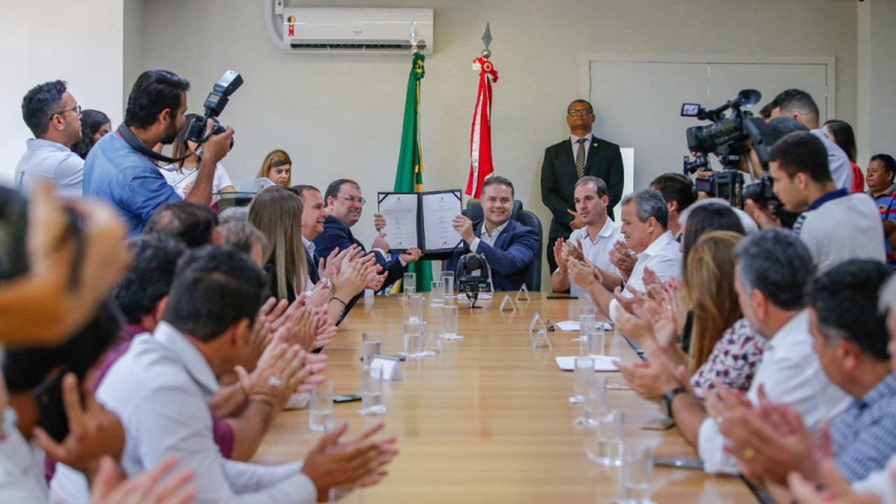 Nova rodovia entre os Vales do Mundaú e Paraíba vai beneficiar mais de 280 mil pessoas