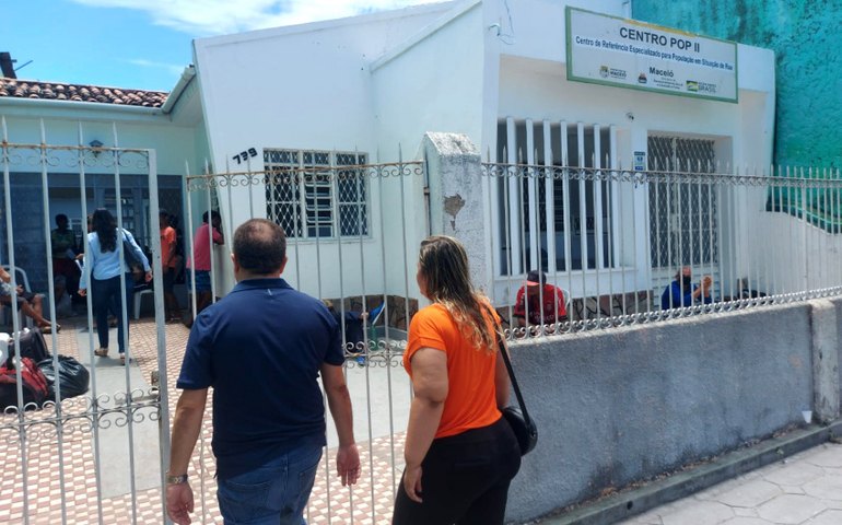 Secretário Claydson Moura visita equipamentos da Assistência Social