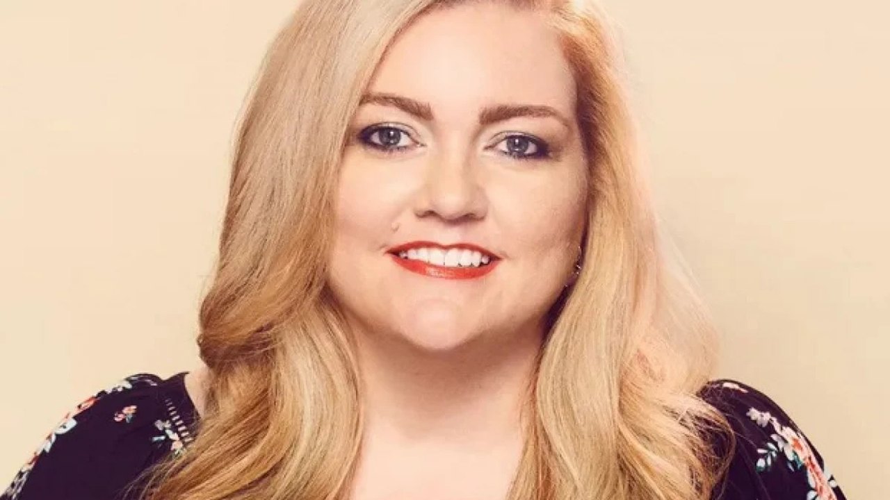 Colleen Hoover lidera lista de livros mais vendidos no Brasil