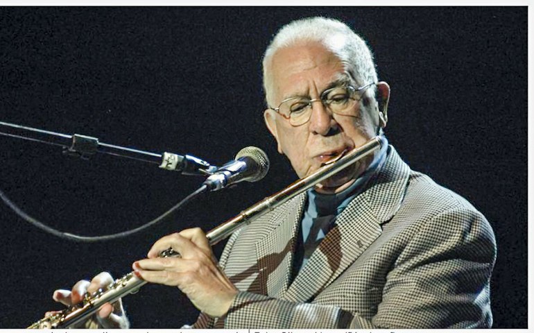 Cem anos de Altamiro Carrilho, a escola da flauta brasileira