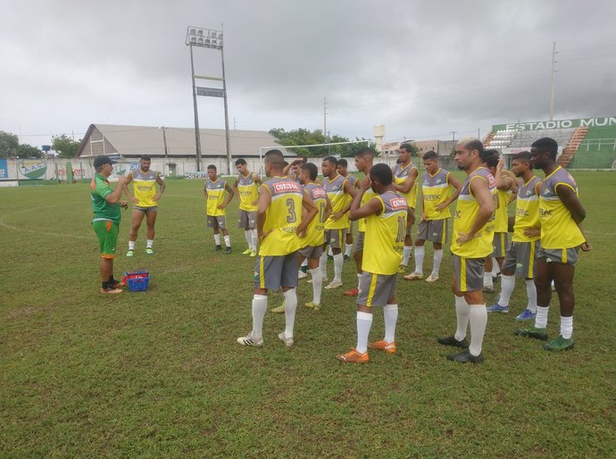 Classificado para a final do Alagoano Série B, elenco do Coruripe segue trabalhado com foco no primeiro jogo
