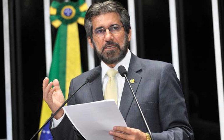 Valdir Simão diz que é preciso encontrar alternativas para adiar aposentadoria
