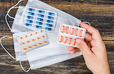 Antigripais e antibióticos: os riscos da automedicação no inverno