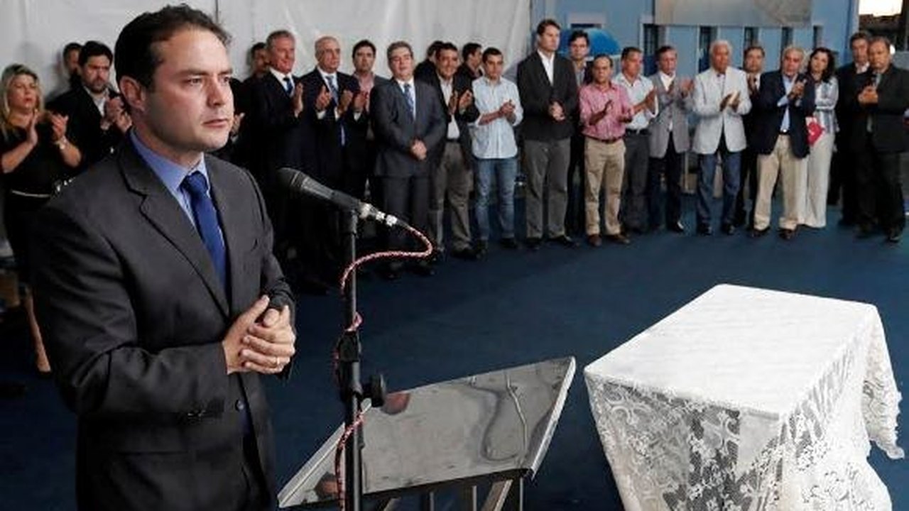 Governador diz que secretário da Agricultura fortalecerá economia