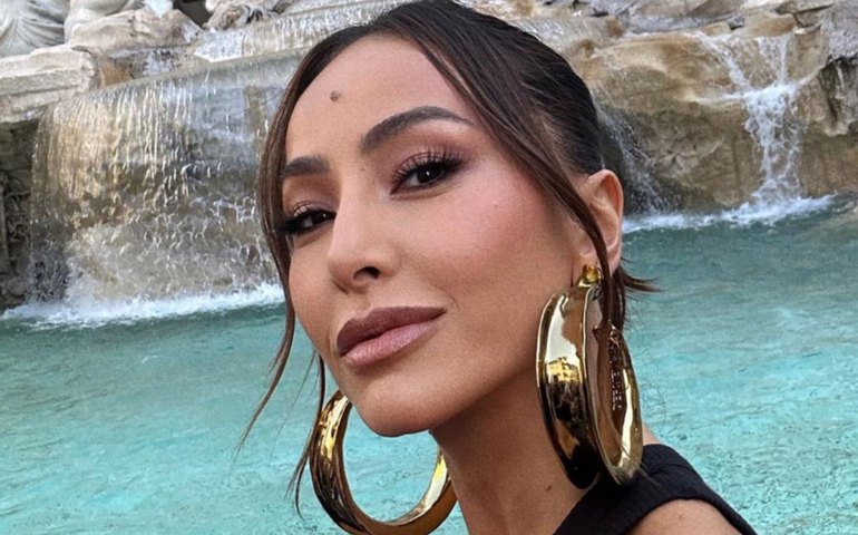 Sabrina Sato atualiza estado de saúde do pai, com câncer