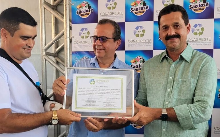 SIM/Conagreste: Consórcio entrega o 1º primeiro selo de inspeção municipal consorciado de Alagoas