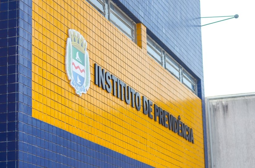 Prefeitura de Maceió convoca aposentados e pensionistas para abertura de conta