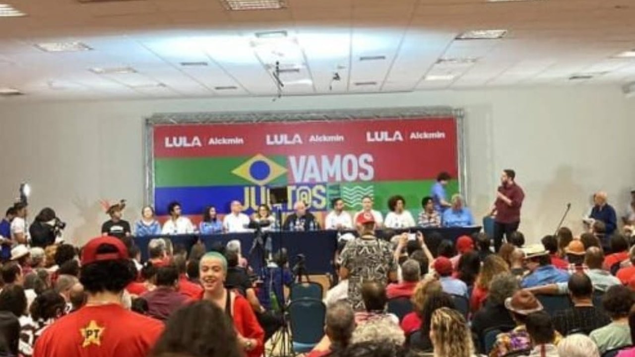 Movimentos culturais pedem a Lula, se eleito, revitalização do MINC