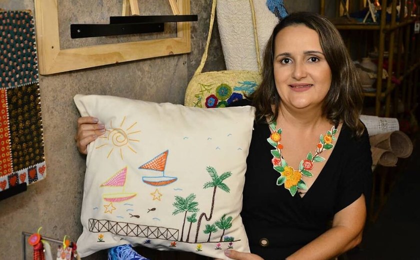 Artesã de Penedo é destaque nacional no Prêmio Sebrae Top 100 de Artesanato