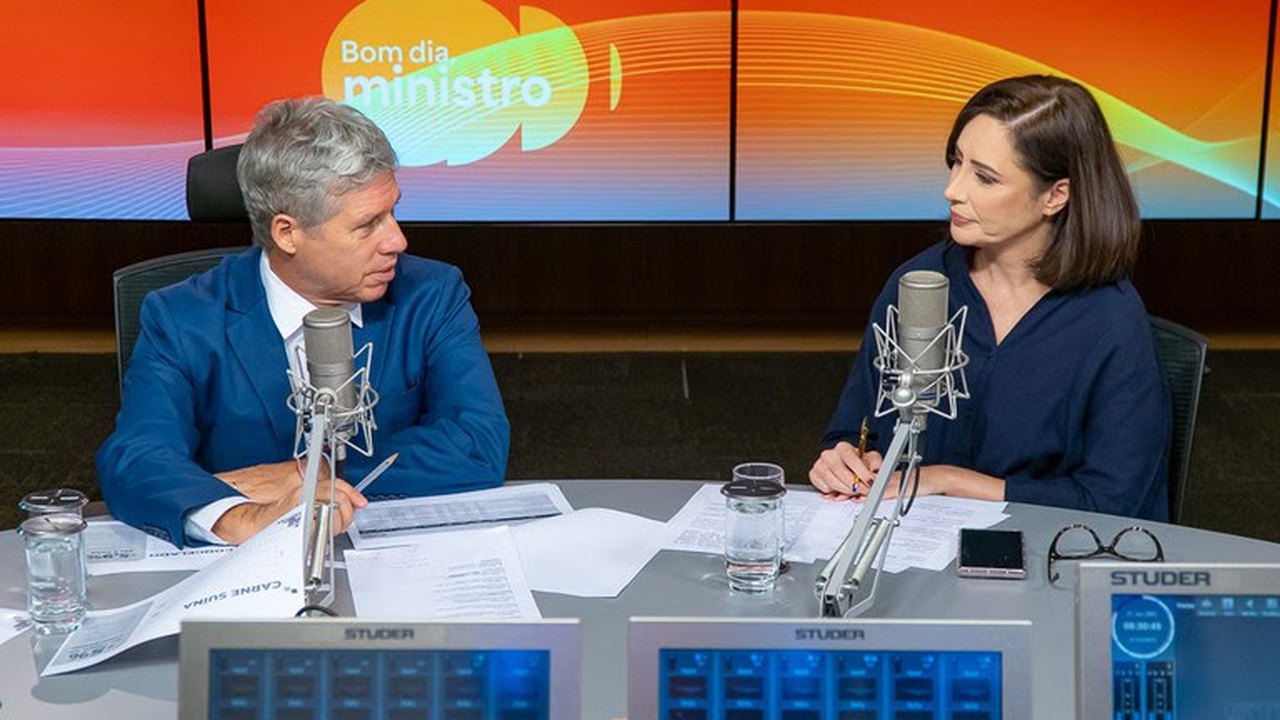 Paulo Teixeira: Desenrola Rural já beneficiou 56 mil famílias de agricultores