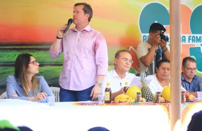 Marx Beltrão garante R$ 8,5 milhões para centrais de comercialização da agricultura familiar