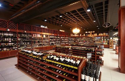 Rótulos e Sabores: vinhos da Adega Palato brilham em noite gastronômica em Maceió