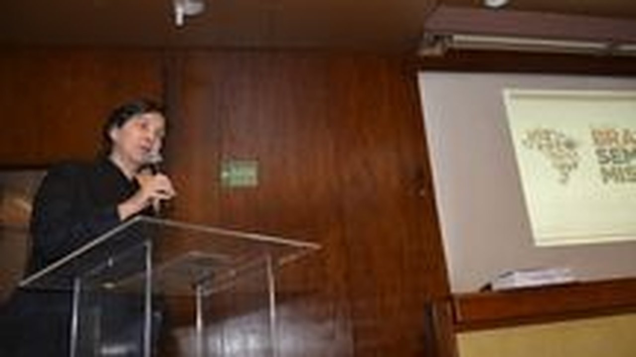 Tereza Campello defende mais crédito para ampliar Brasil sem Miséria
