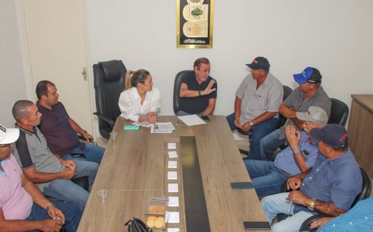 São José da Laje: Reunião com Angela Vanessa define estratégias de recuperação das estradas vicinais