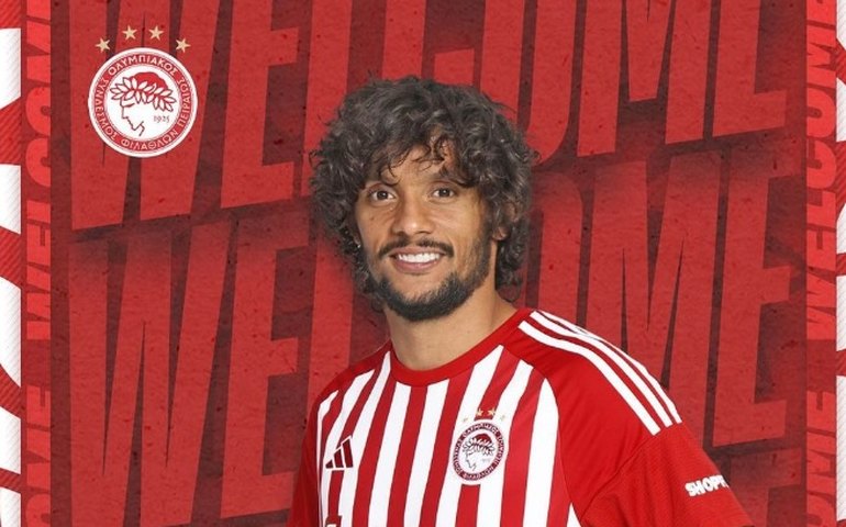 Gustavo Scarpa é emprestado ao Olympiakos após temporada de poucas chances no Nottingham Forest