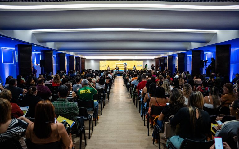 Início do curso de gestão escolar da Semed é marcado por aula inaugural repleta de experiências