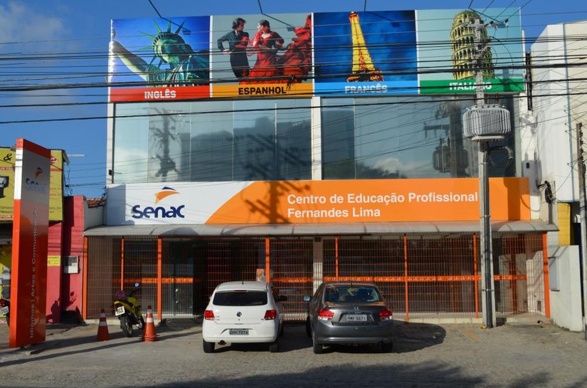 Dominar um segundo idioma torna profissionais mais competitivos