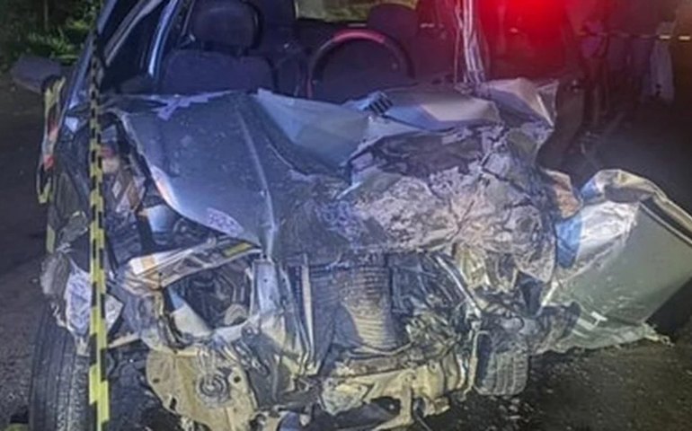 Motorista invade contramão e morre em colisão frontal na AL-130, em Pão de Açúcar