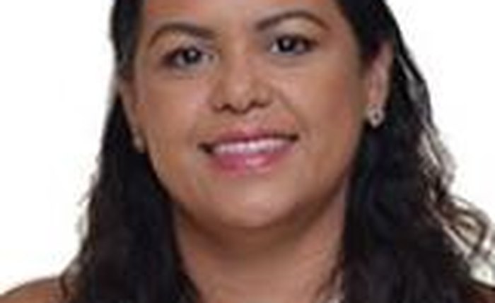Conheça Livia Oliveira, nome na disputa por uma vaga na Câmara em 2026