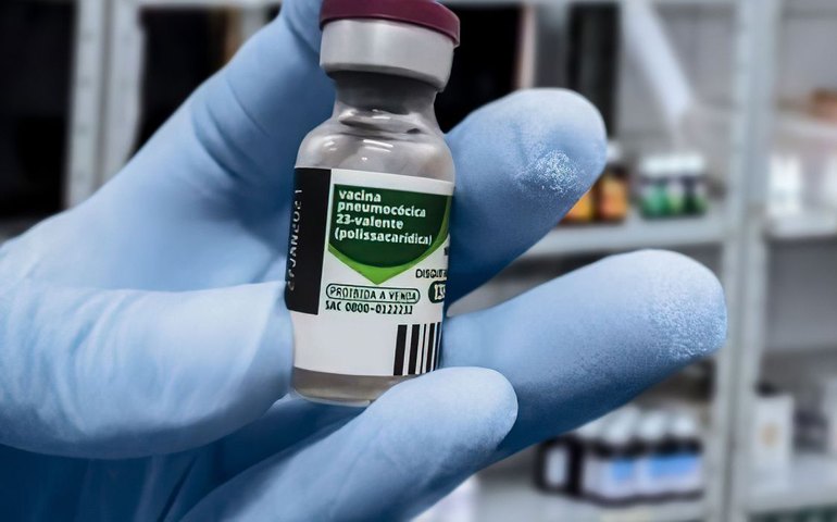 Estudo aponta perfil de quem compartilha notícias falsas sobre vacinas