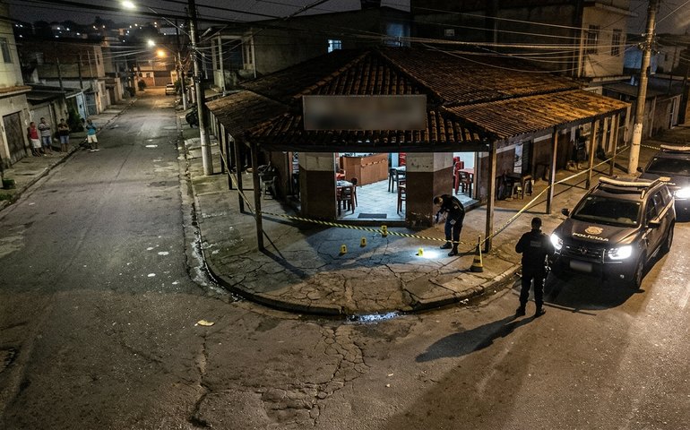 Três pessoas são mortas em bar de Nova Iguaçu, na Baixada Fluminense