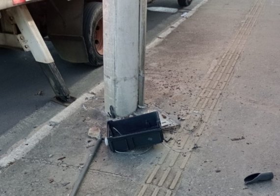 Vandalismo e furto deixam trecho da Assis Chateaubriand sem iluminação em Maceió