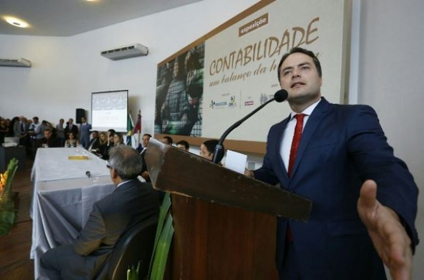 Renan regulamenta Lei Anticorrupção e envia à ALE Lei da Transparência