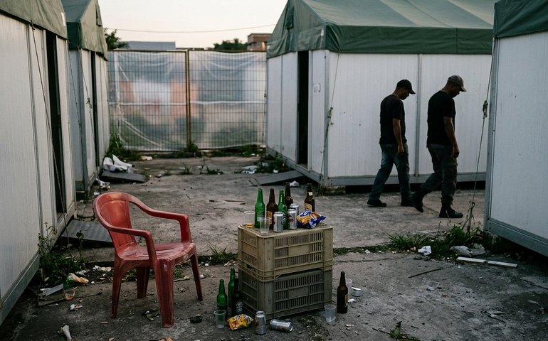 Seguranças são demitidos após promoverem festas com bebidas alcoólicas em hospital de campanha desativado em Nova Iguaçu