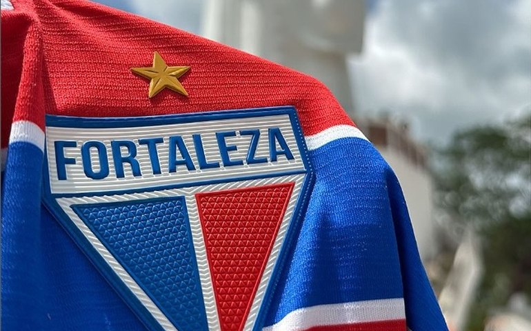 Fortaleza repudia acusações de John Textor, dono do Botafogo, e promete medidas judiciais cabíveis