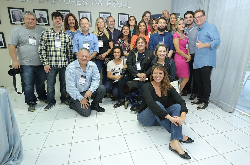 Palestra aborda uso de redes sociais e pronunciamento das fontes na Lava Jato