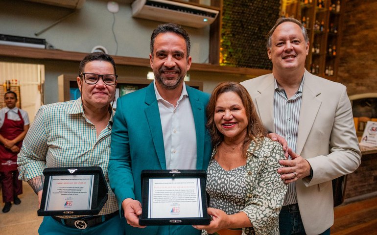 Paulo Dantas é homenageado durante jantar comemorativo ao Dia do Procurador de Estado