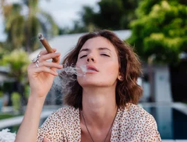 Dia Mundial Sem Tabaco: voz rouca pode ser um alerta silencioso do tabagismo