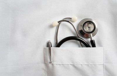 Setor de saúde projeta crescimento e demanda por qualificação