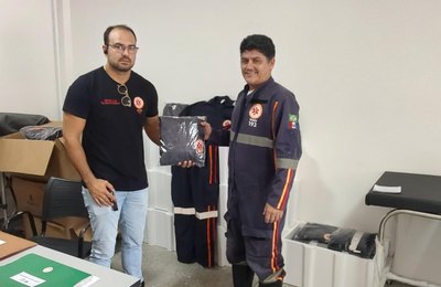 Samu inicia entrega de novos macacões aos profissionais em Alagoas