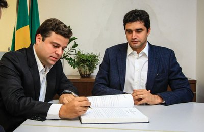 Marcelo Palmeira assume interinamente a Prefeitura de Maceió 