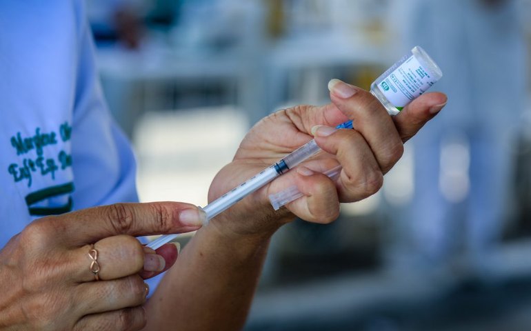 Confira como anda a vacinação contra a covid no país