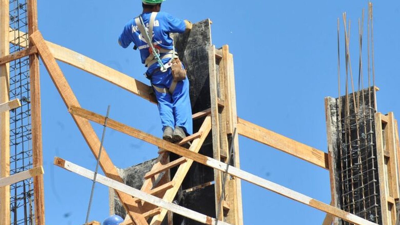 CNI: indústria da construção tem o melhor desempenho do ano em outubro