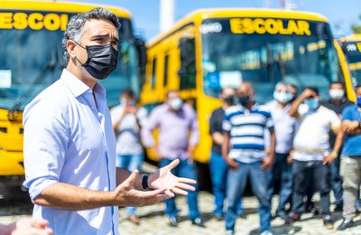 Meu Transporte Novo vai beneficiar mais de 75 mil alunos que dependem de ônibus escolar em Alagoas 