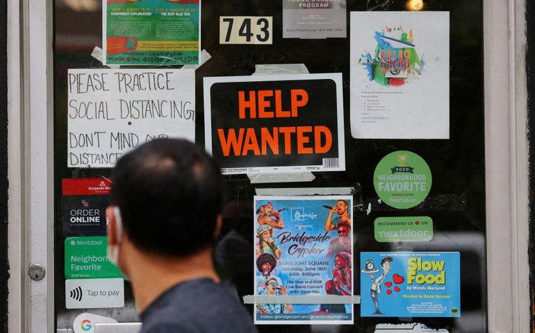 Pedidos de auxílio-desemprego nos EUA caem 5 mil na semana, a 245 mil