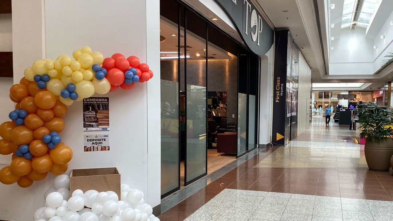 Shopping é ponto de arrecadação da campanha Livros que Libertam