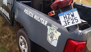 Polícia Militar apreende drogas e moto após troca de tiros com traficante na Grande Aracaju