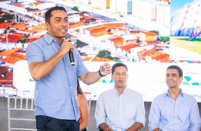 Vereador David do Emprego acompanha sorteio de moradias no Parque da Lagoa