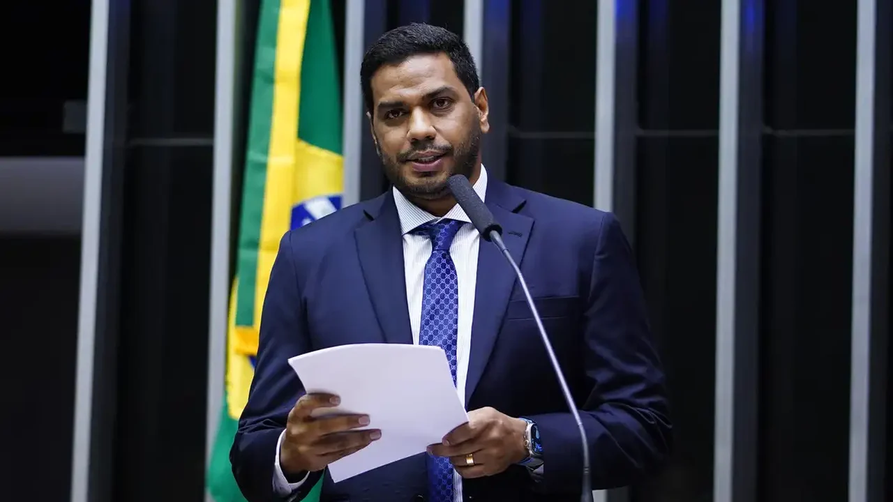 Jhonatan de Jesus pede vista em processo sobre solução consensual para Concebra