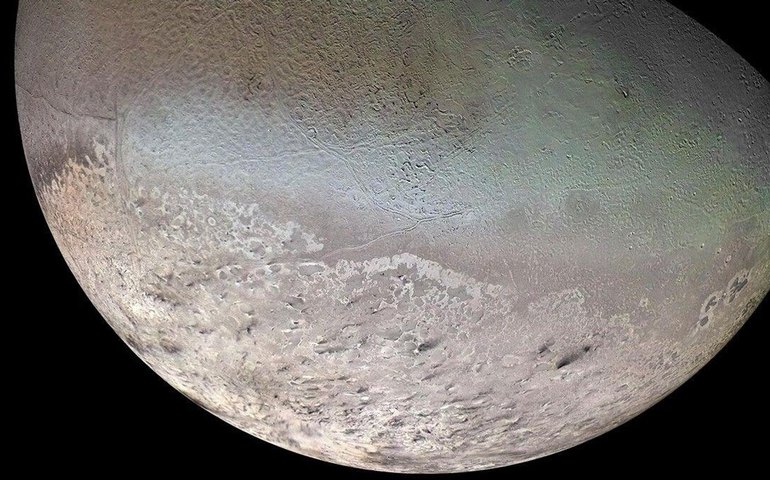 Misterioso satélite natural de Netuno pode ser sua lua original, indica estudo